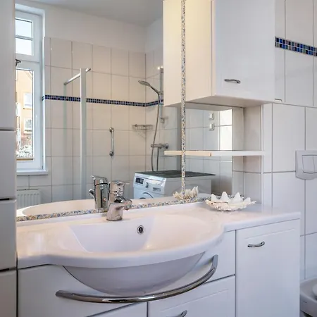 Apartment Haus Uebersee Fidji