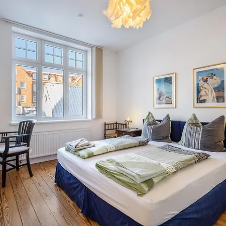 Haus Uebersee Fidji Apartman *